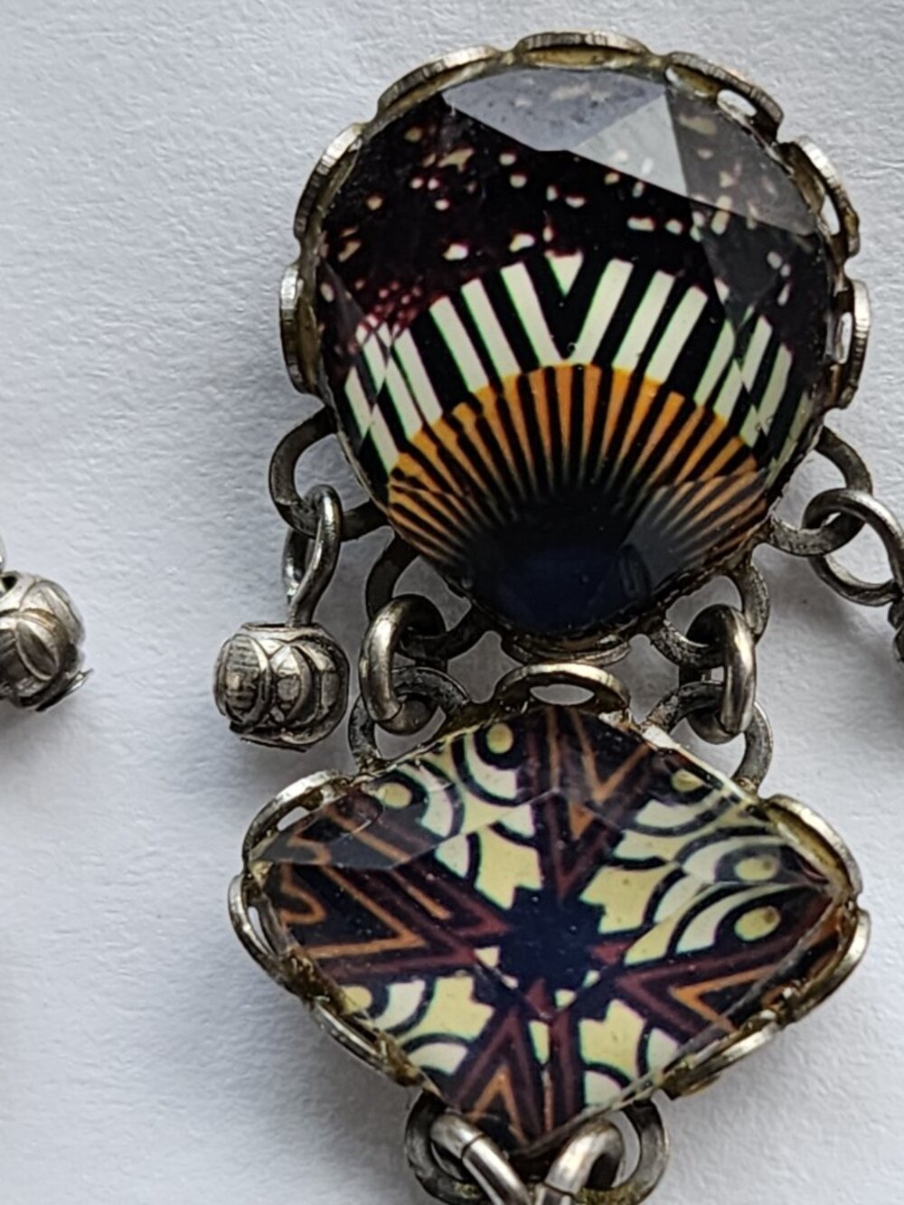 OOAK Ayala Bar Handcrafted, Fabric Inlay, Faceted Lucite & Metal Bead Earrings!! - Picture 12 of 16